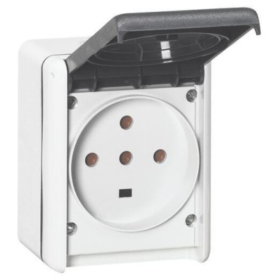 PLEXO SAILLIE PC 32A 3P+N+T