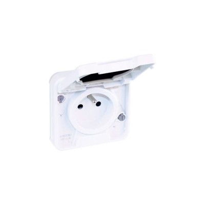OXXO BLANC ENCASTRE PC 2P+T 16A IP55