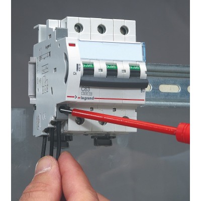 DX³ CA INVERSEUR - 6A 240V~