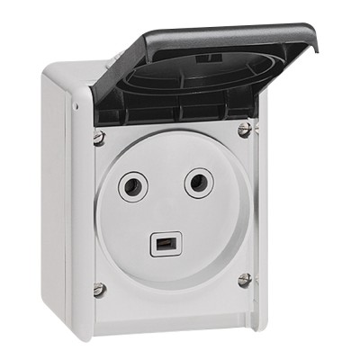 PLEXO SAILLIE PC 32A 2P+T