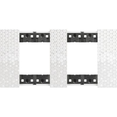 LIVING NOW PIXEL PLAQUE 2 x 2M